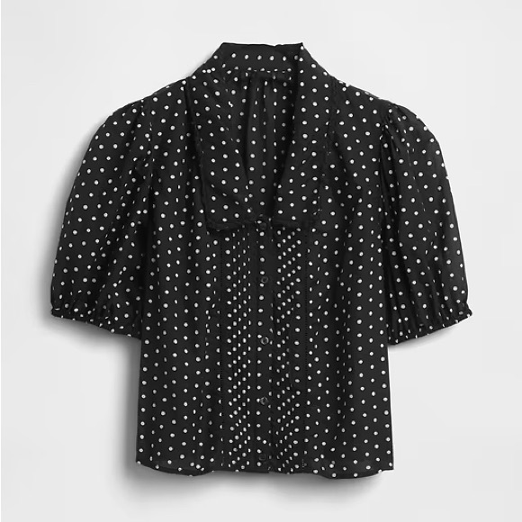 GAP Tops - NWT Gap Polka Dot Puff-Sleeve Collared Top